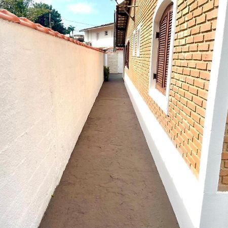 Casa Aconchegante A 200 Mts Da Praia Da Maranduba อูบาตูบา ภายนอก รูปภาพ